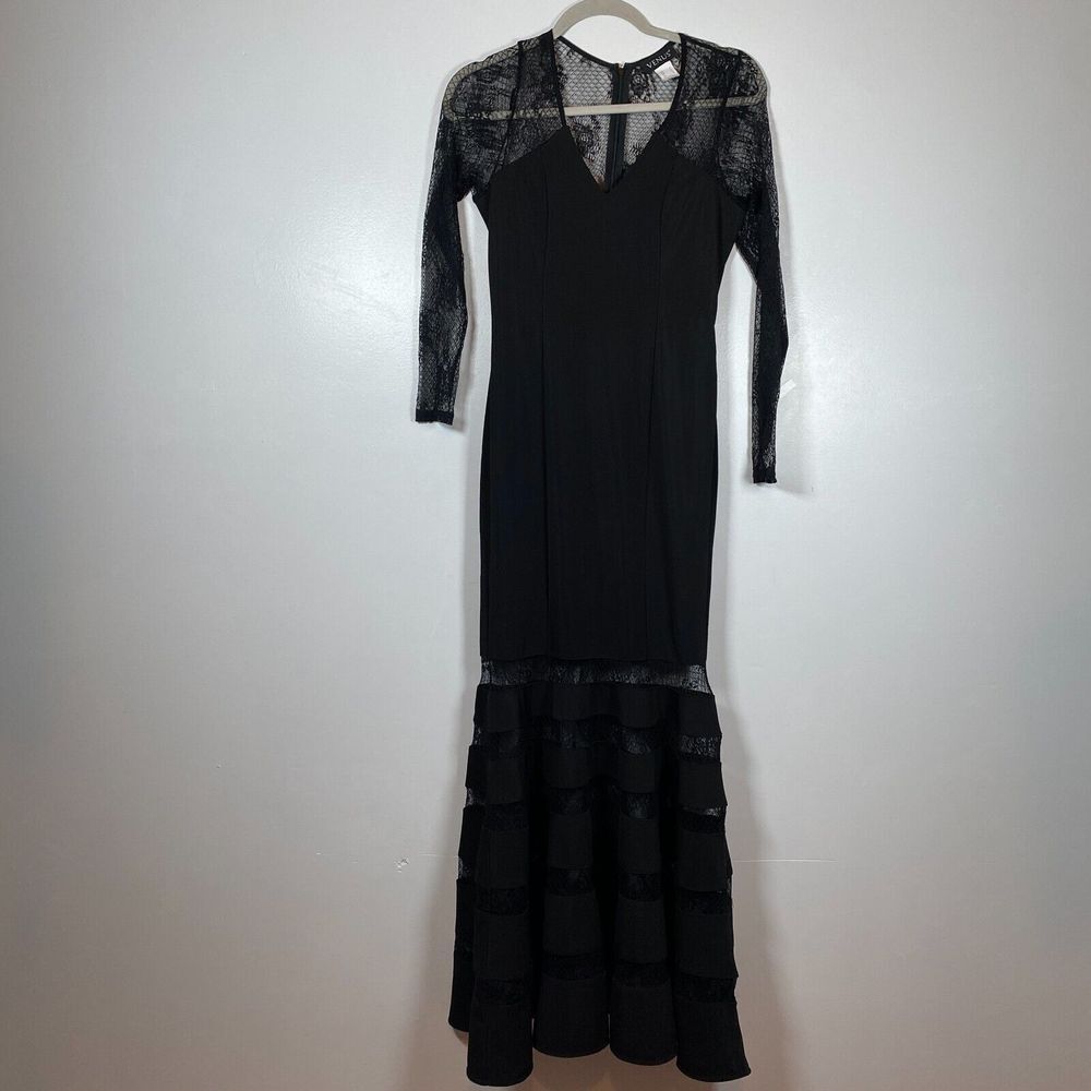 Venus Maxi Dress Women's Size 2 Long Sleeve V Neck Cocktail Party Black Lace